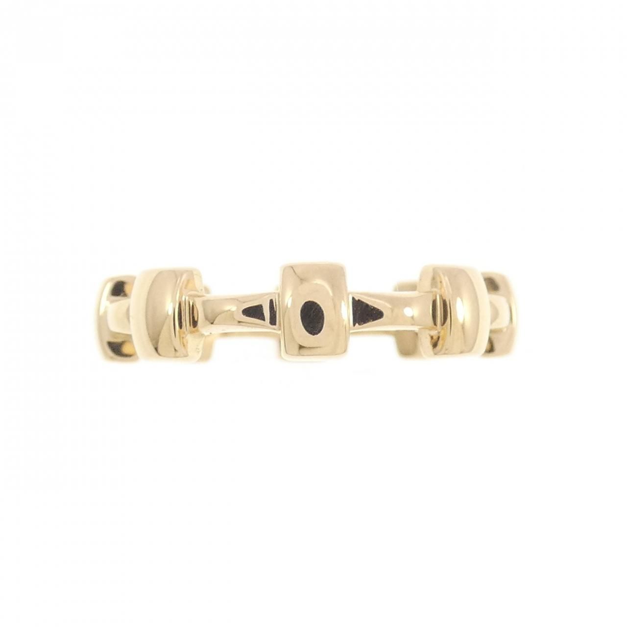 Chanel Quilted Ring Gold — view 2