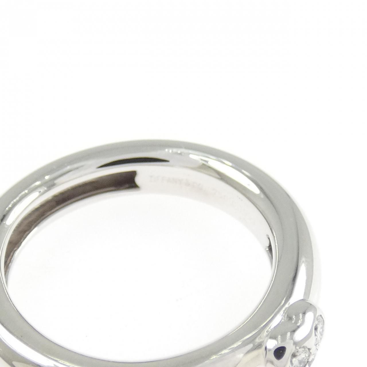 Tiffany & Co Diamond Ring — view 4