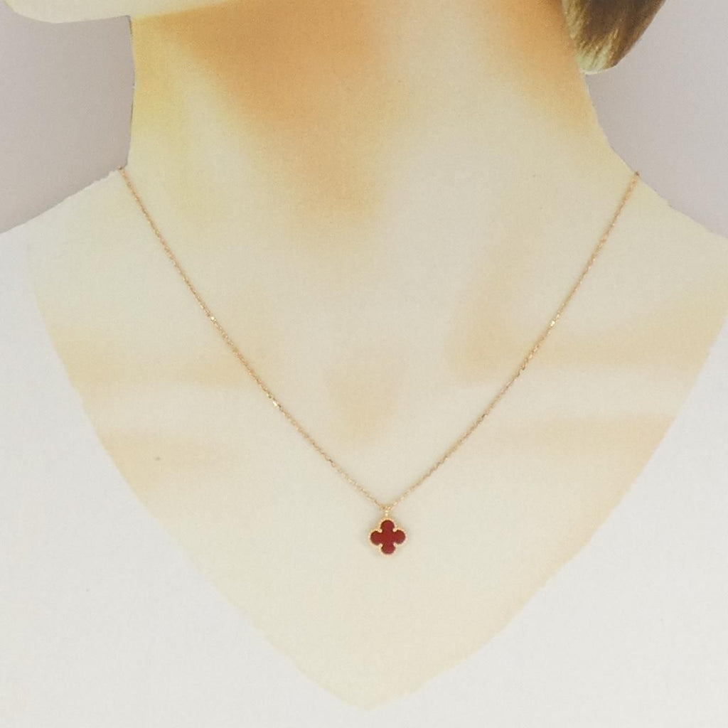 Van Cleef & Arpels Sweet Alhambra Necklace — view 5
