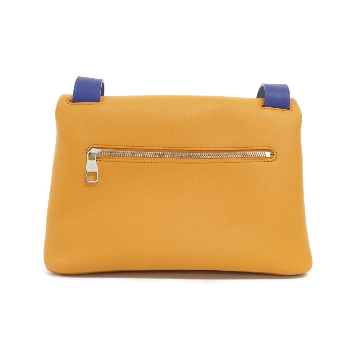 Louis Vuitton Takeout Messenger — view 2