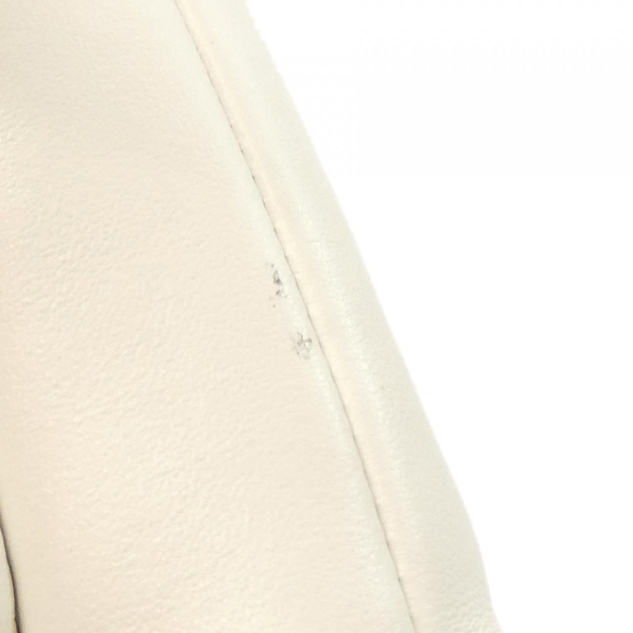 Prada Phone Case White — view 4