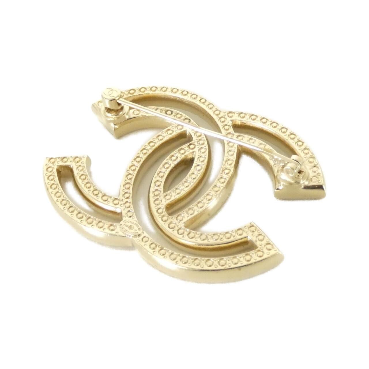 Chanel Brooch Gold — view 2