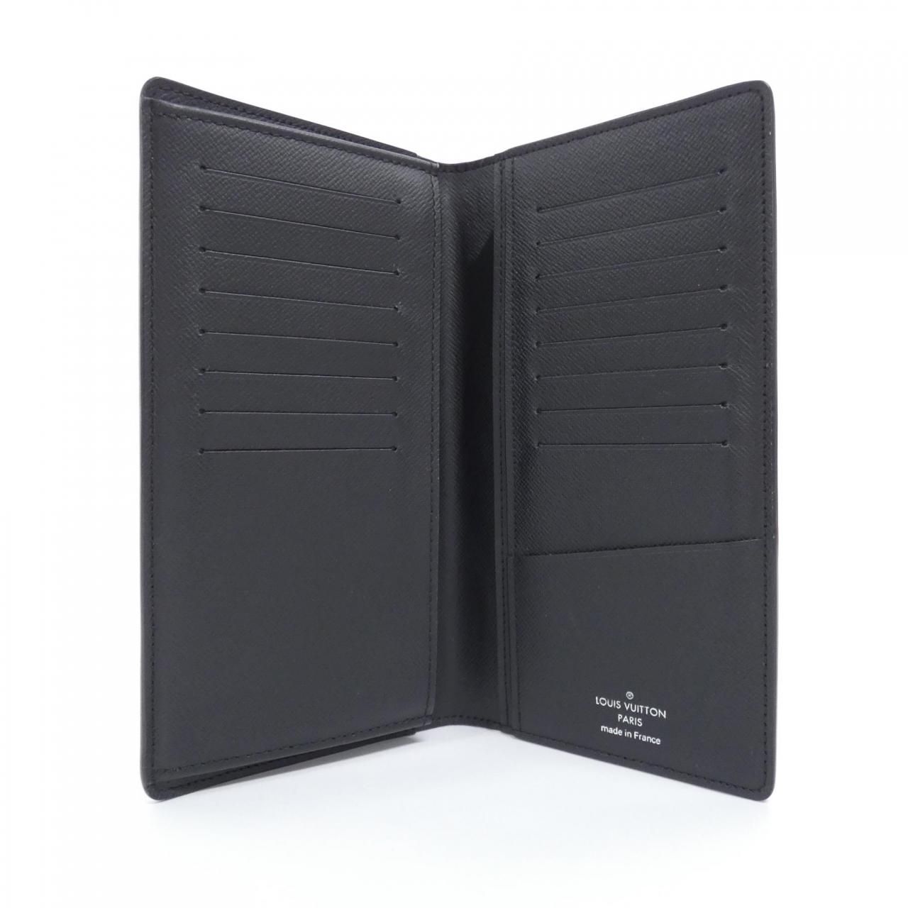 Louis Vuitton Taiga Portefeuille Brazza Wallet — view 5