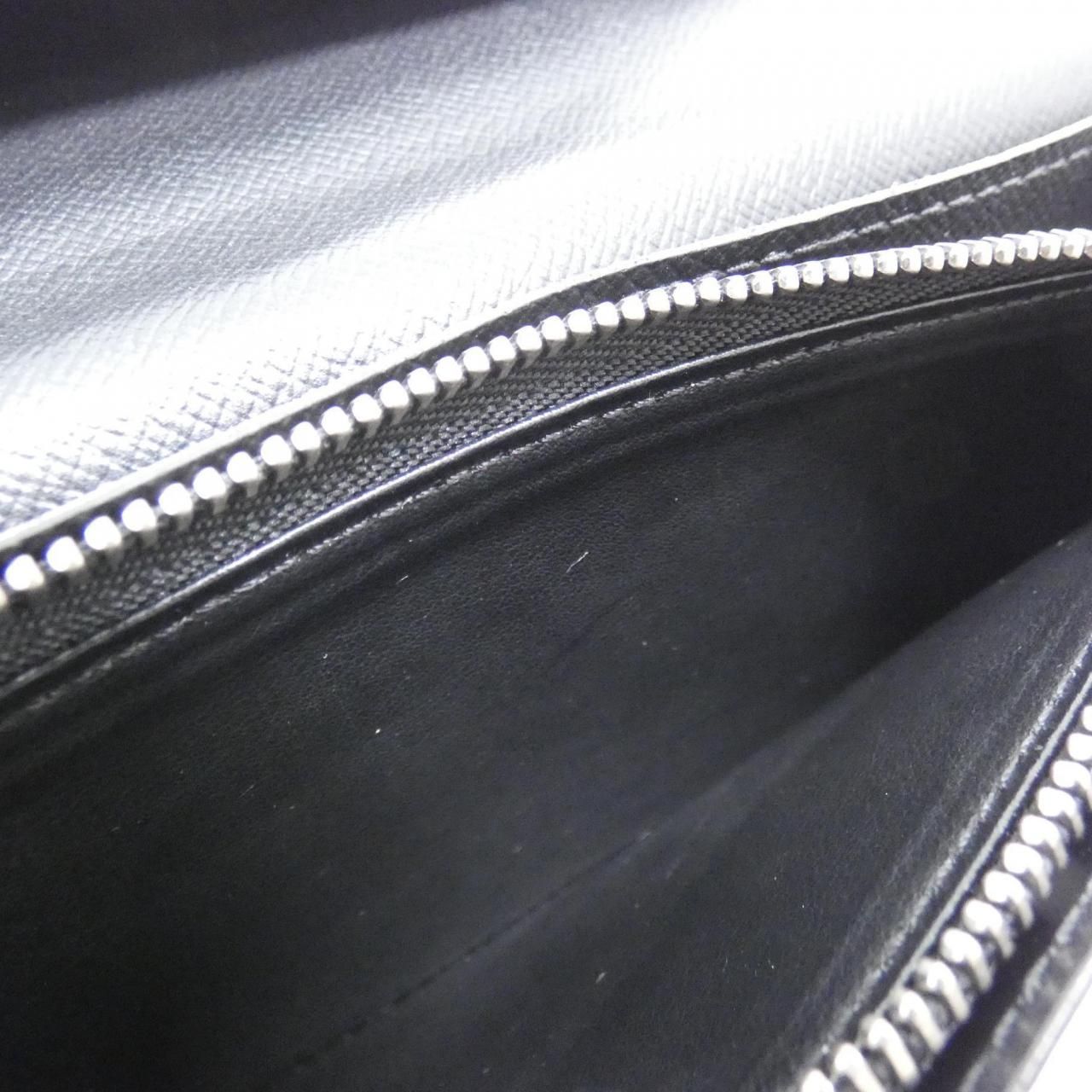 Louis Vuitton Taiga Portefeuille Brazza Wallet — view 9