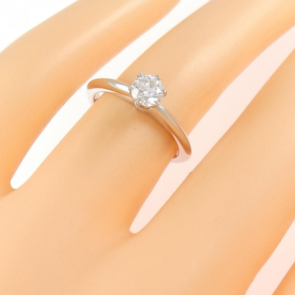 Tiffany & Co Classic Solitaire Ring — view 5