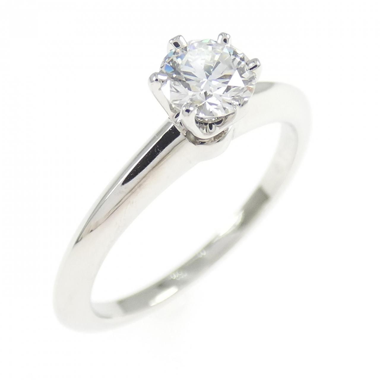 Tiffany & Co Classic Solitaire Ring