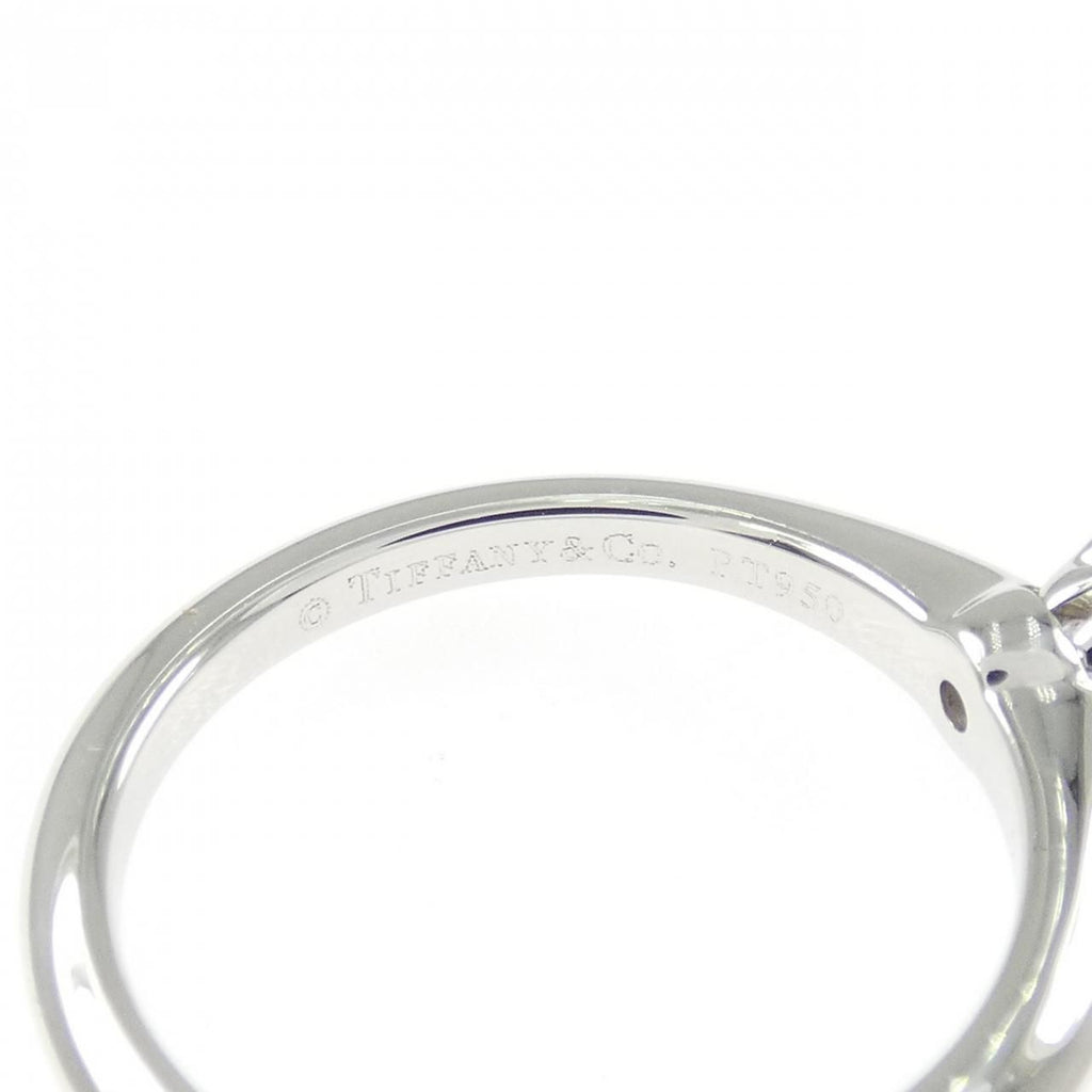 Tiffany & Co Classic Solitaire Ring — view 4