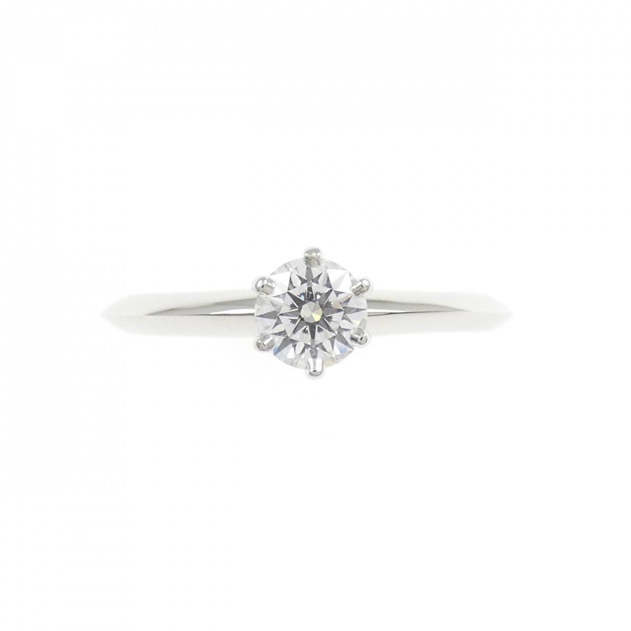 Tiffany & Co Classic Solitaire Ring D — view 2