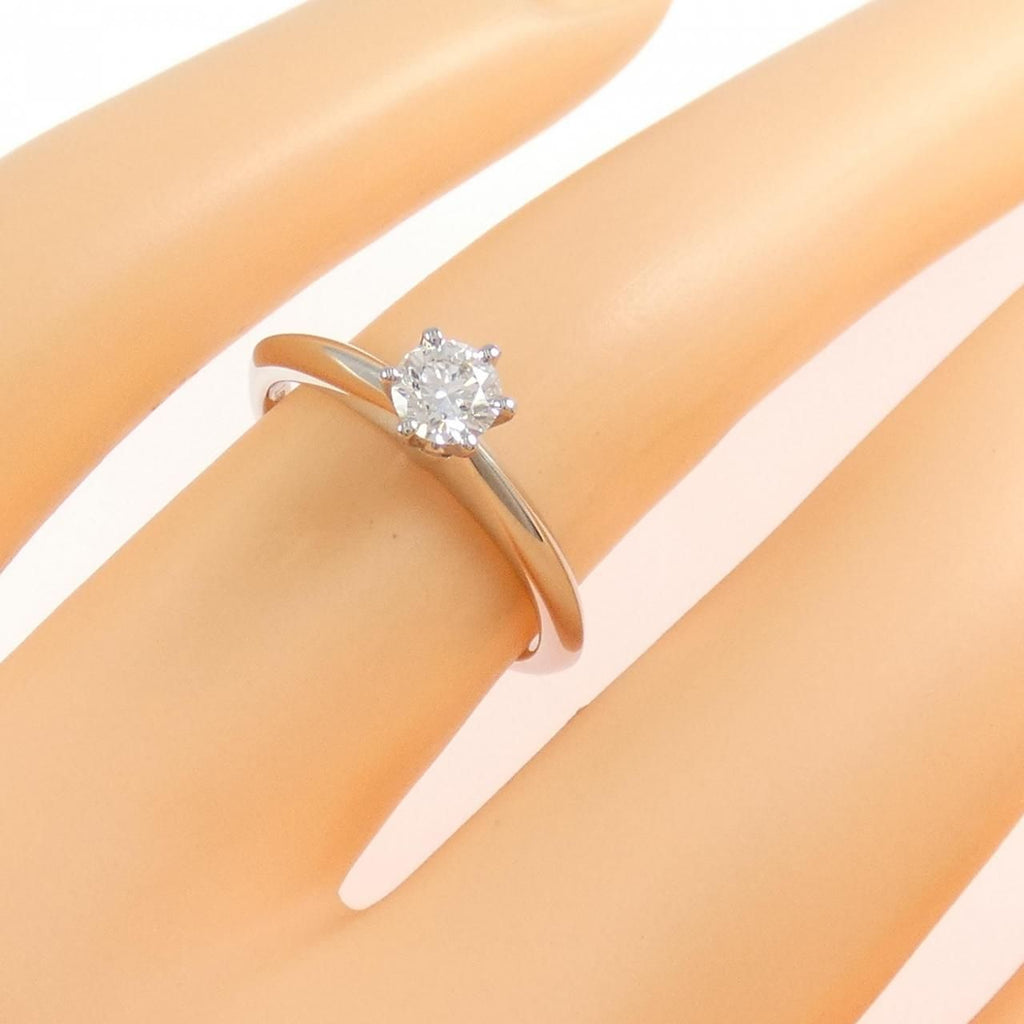Tiffany & Co Classic Solitaire Ring — view 5