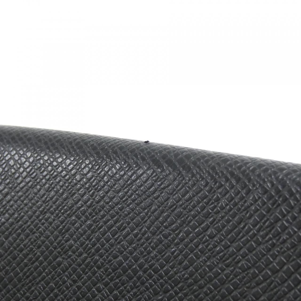 Louis Vuitton Taiga Business Card Holder Case — view 5