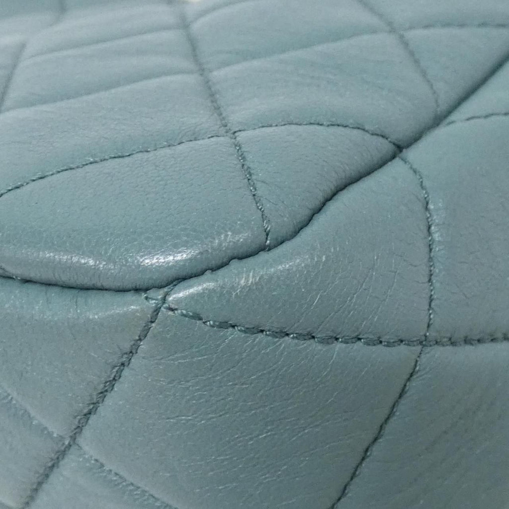 Chanel Shoulder Bag Green — view 3
