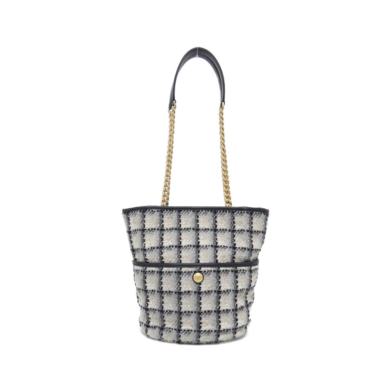 Chanel Shoulder Bag Black — view 2