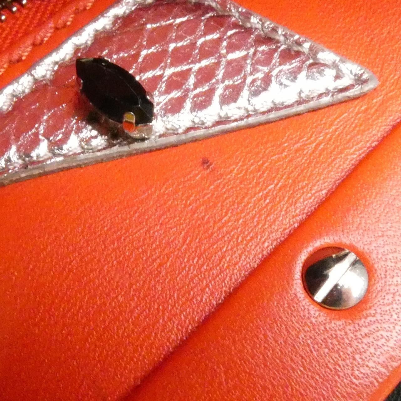 Fendi Bugs Peekaboo Mini — view 7