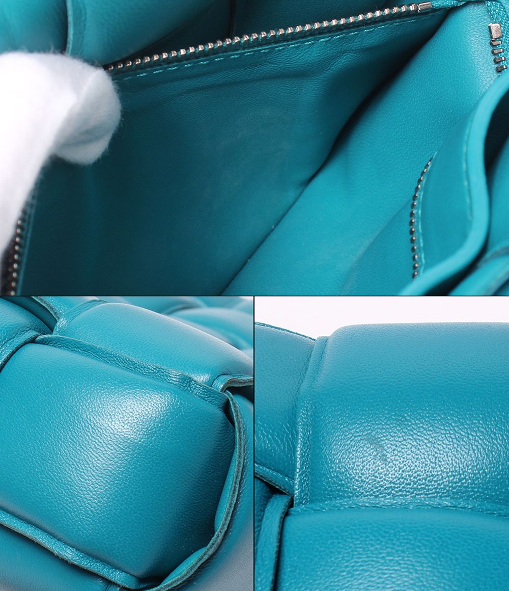 Bottega Veneta Shoulder Bag / Crossbody / Padded Cassette / — view 9