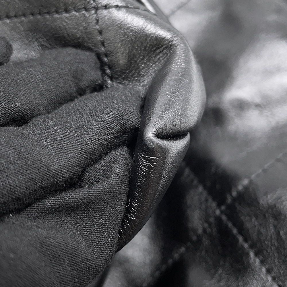 Chanel Backpack 22 Small Shiny Calfskin Black — view 6