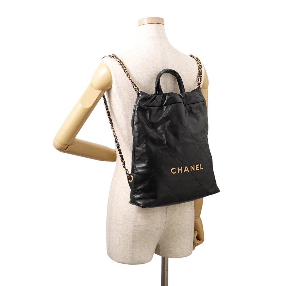 Chanel Backpack 22 Small Shiny Calfskin Black — view 4