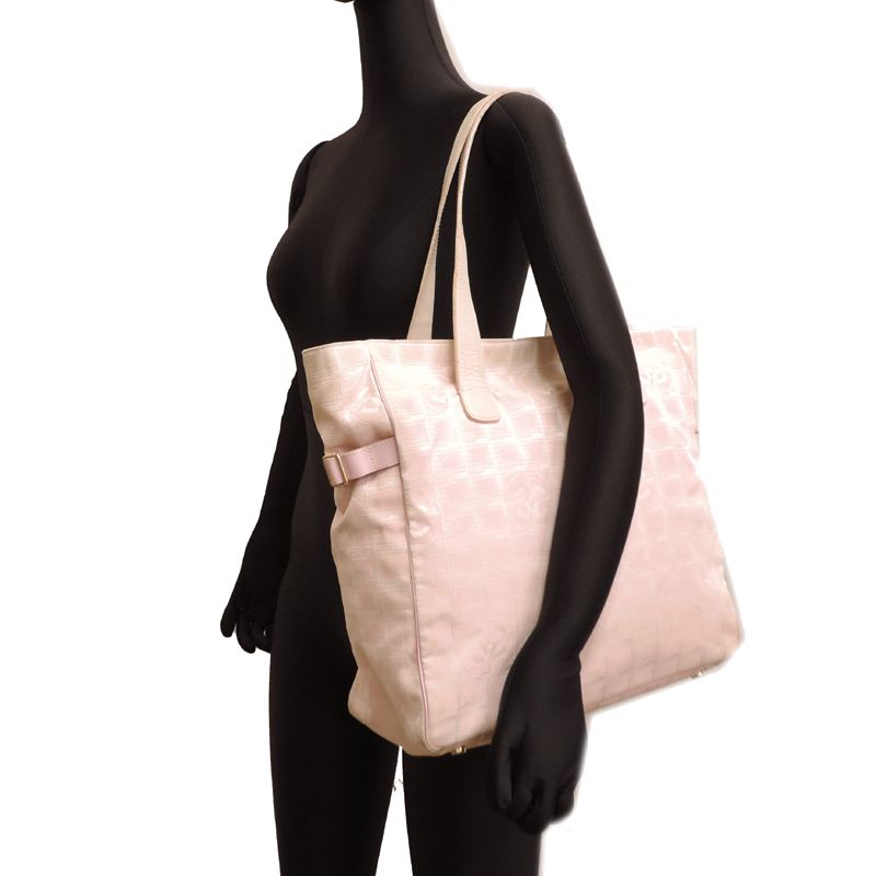 Chanel Tote Pink — view 9