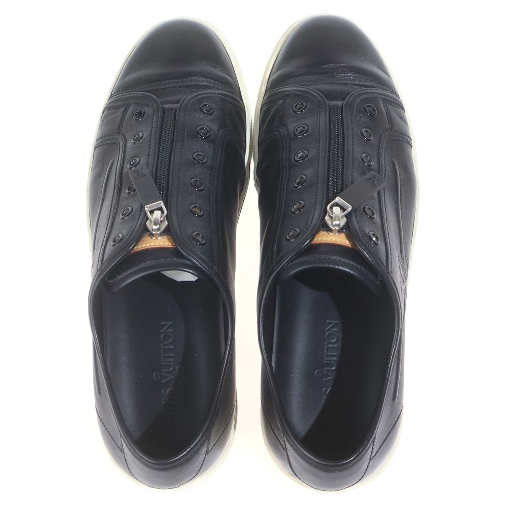 Louis Vuitton Center Zip Leather Low Cut Sneakers Black — view 4