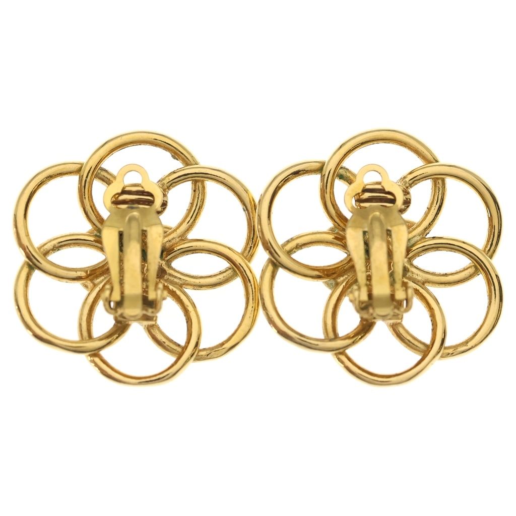 Chanel CC Logo Earrings Gold — view 2