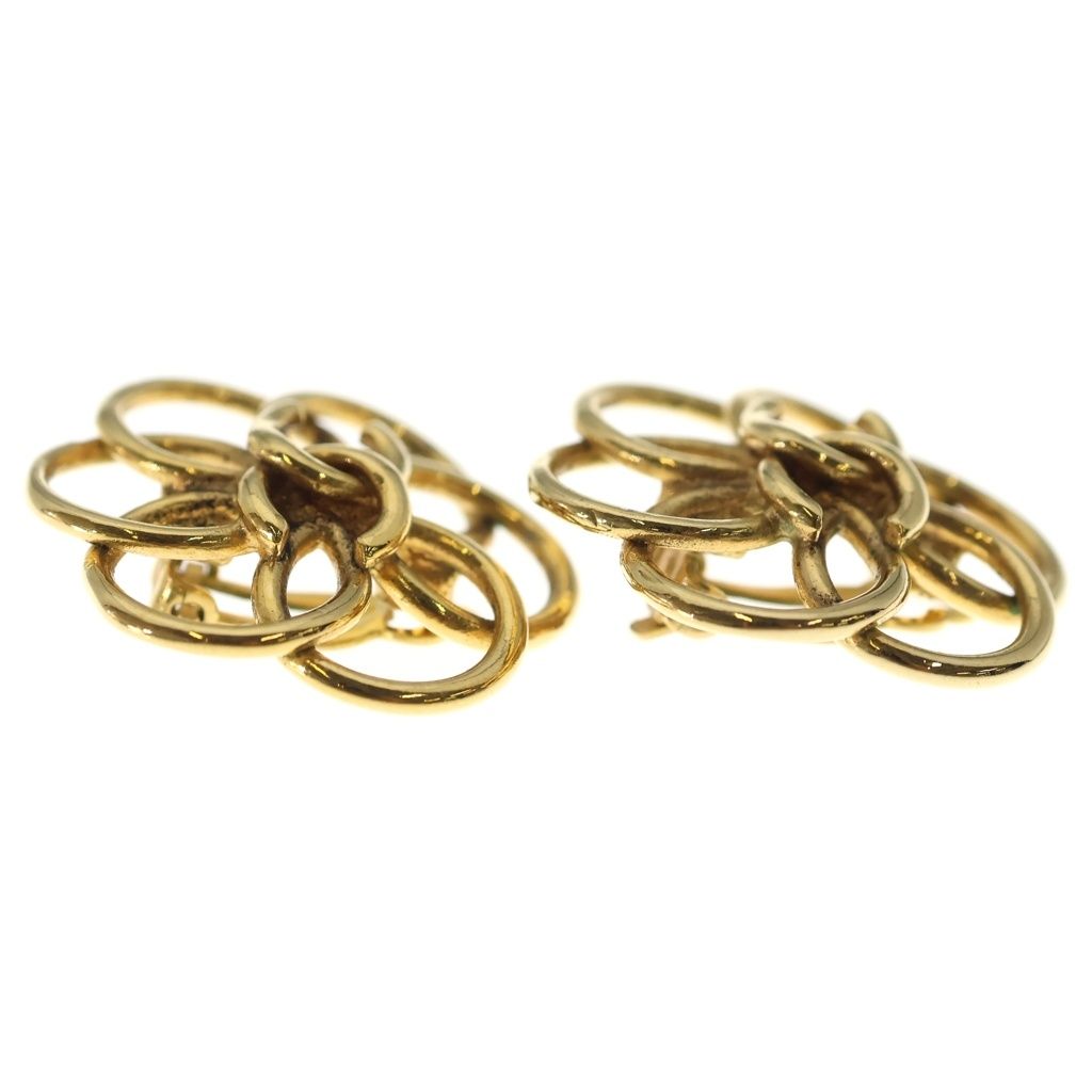 Chanel CC Logo Earrings Gold — view 3