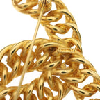 Chanel CC Logo Brooch Gold — view 5