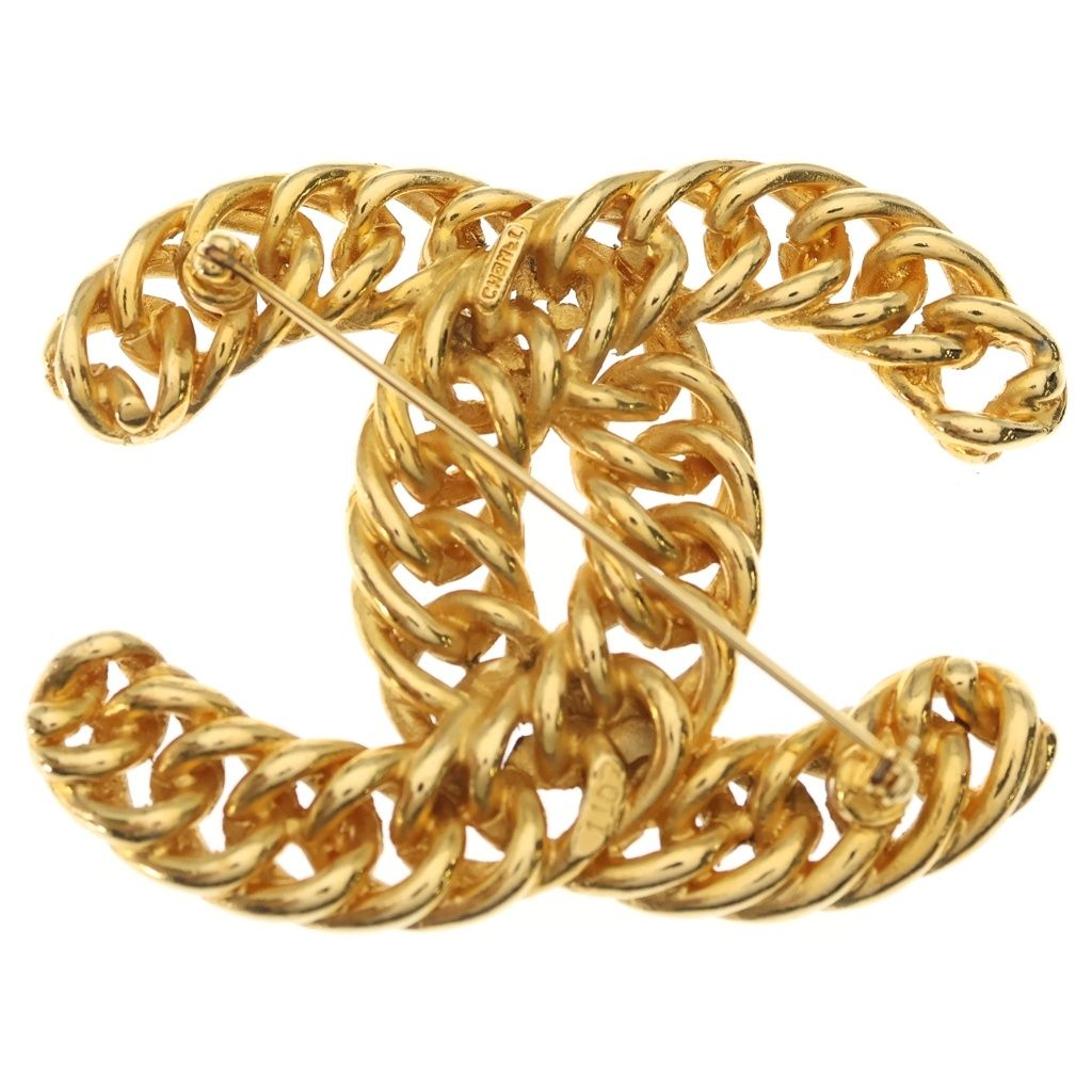 Chanel CC Logo Brooch Gold — view 2