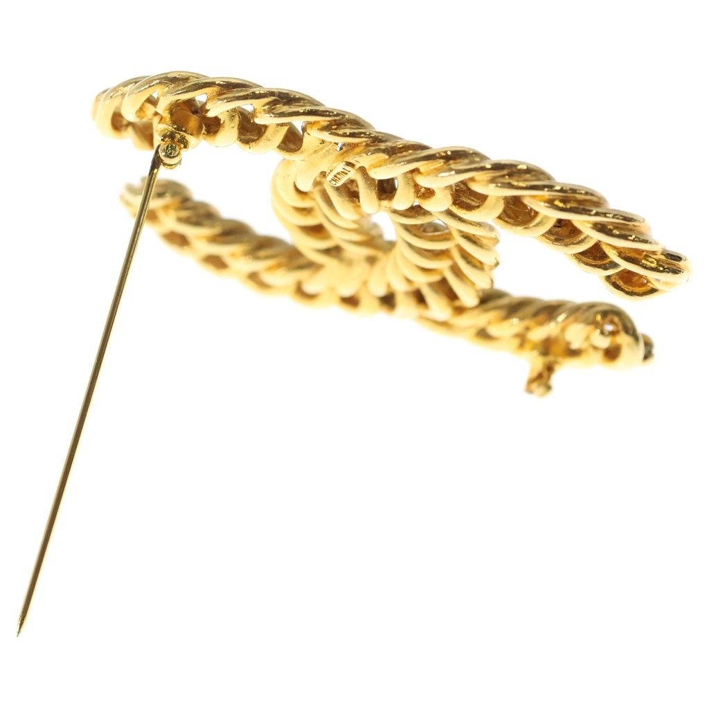 Chanel CC Logo Brooch Gold — view 6