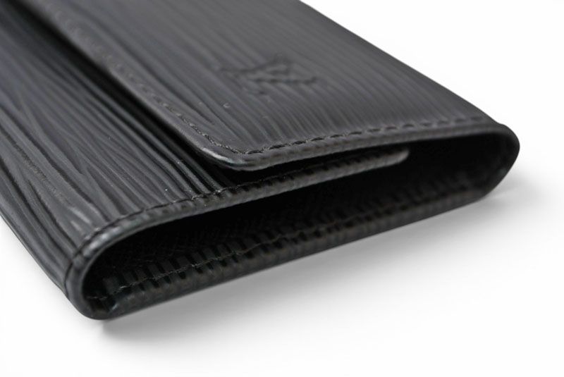 Louis Vuitton Key Case Multicles 6 Epi Noir Black Key Holder — view 9