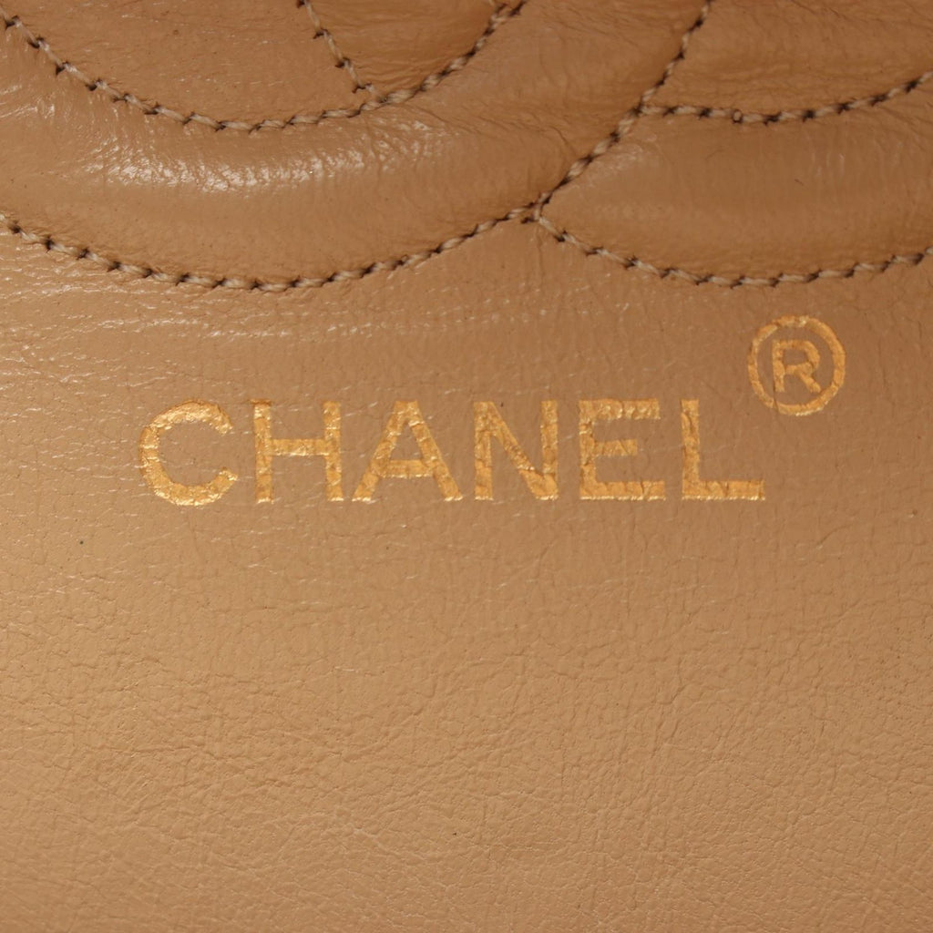 Chanel Shoulder Bag Quilted Double Flap Beige Lambskin Chain — view 4