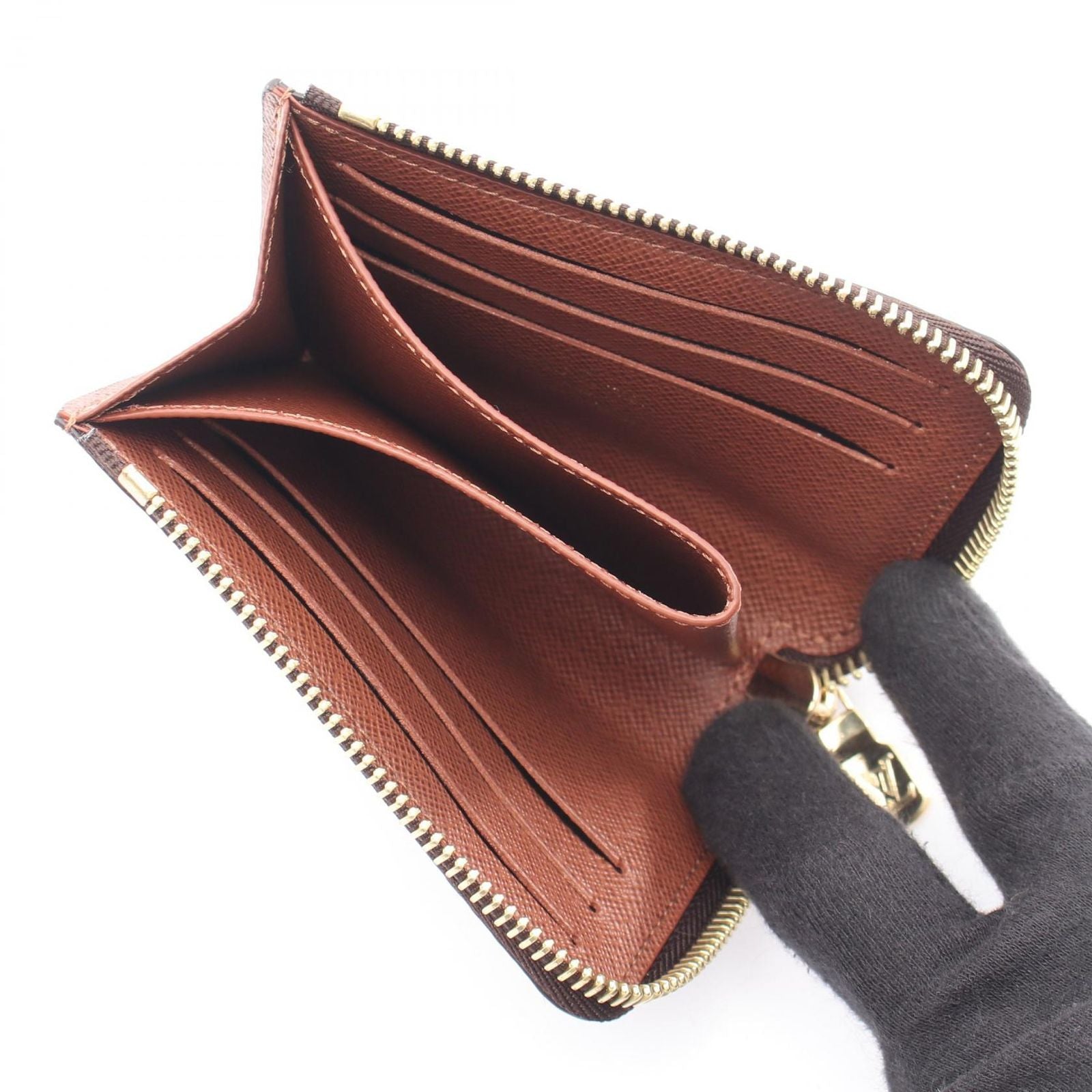 Louis Vuitton Coin Case Portefeuille Noah Compact Monogram Alma Nyack Leather — view 3