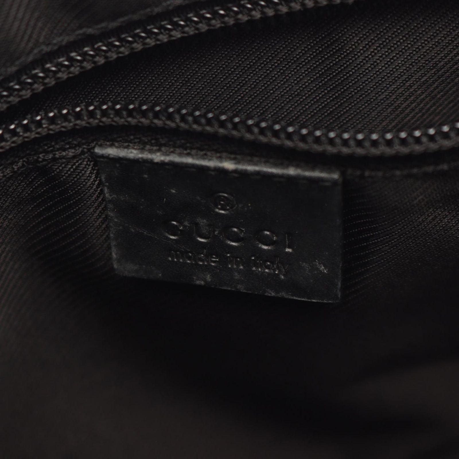 Gucci Shoulder Bag GG Canvas 019 Black — view 4