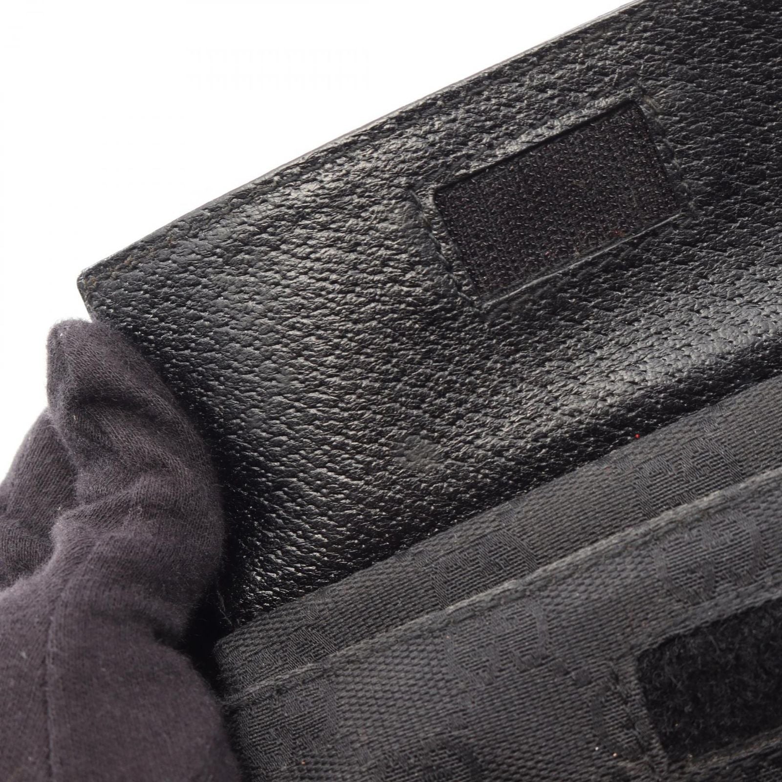 Gucci Waist Bag GG Canvas Black — view 9