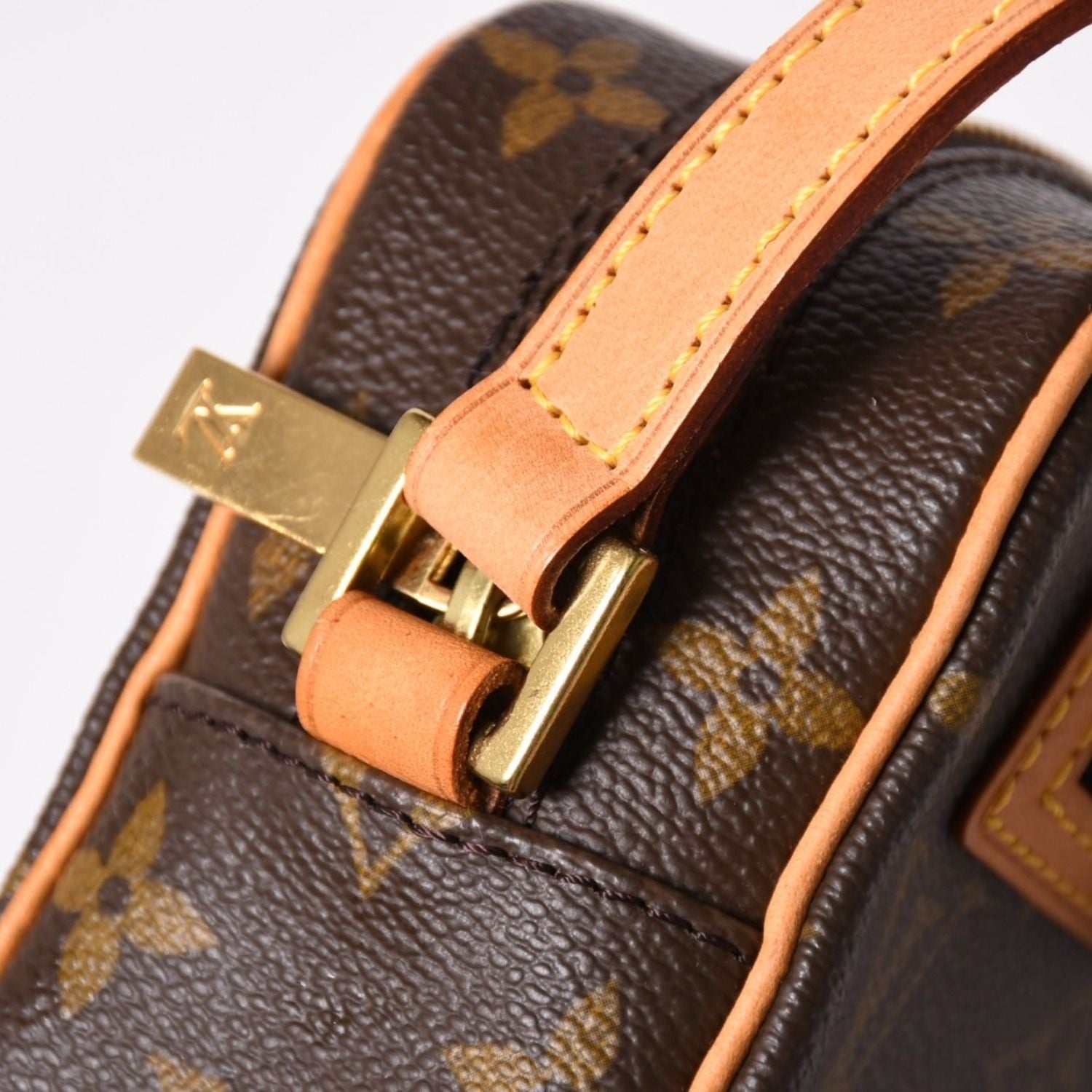 Louis Vuitton Pochette Cite Bag Monogram Canvas Leather Brown — view 6