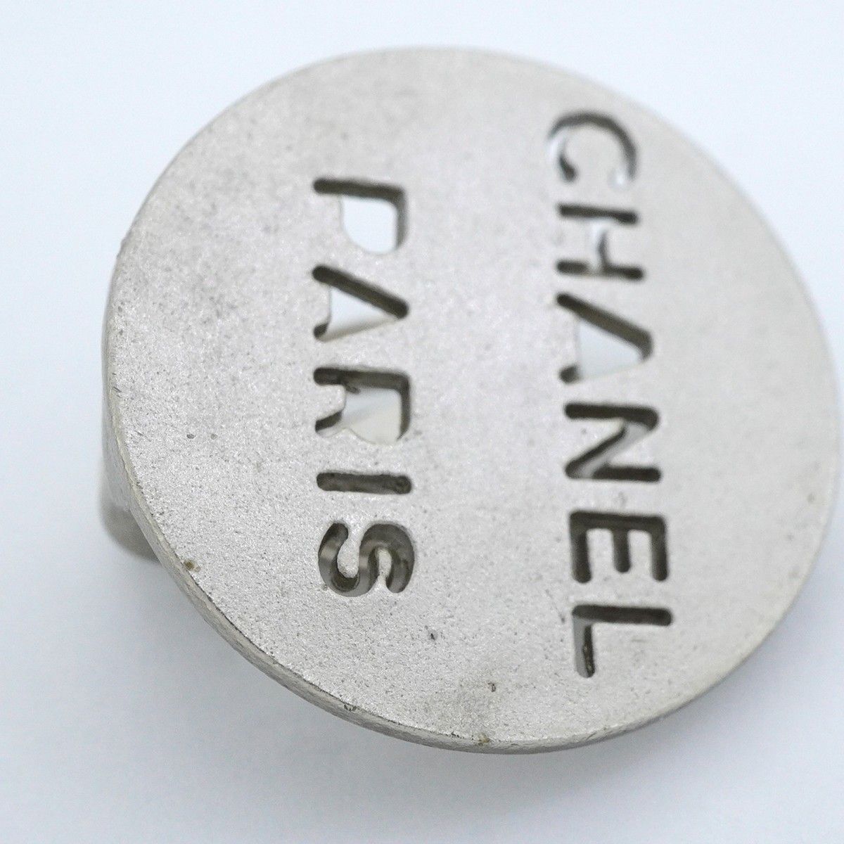 Chanel Earrings Logo Circle — view 6
