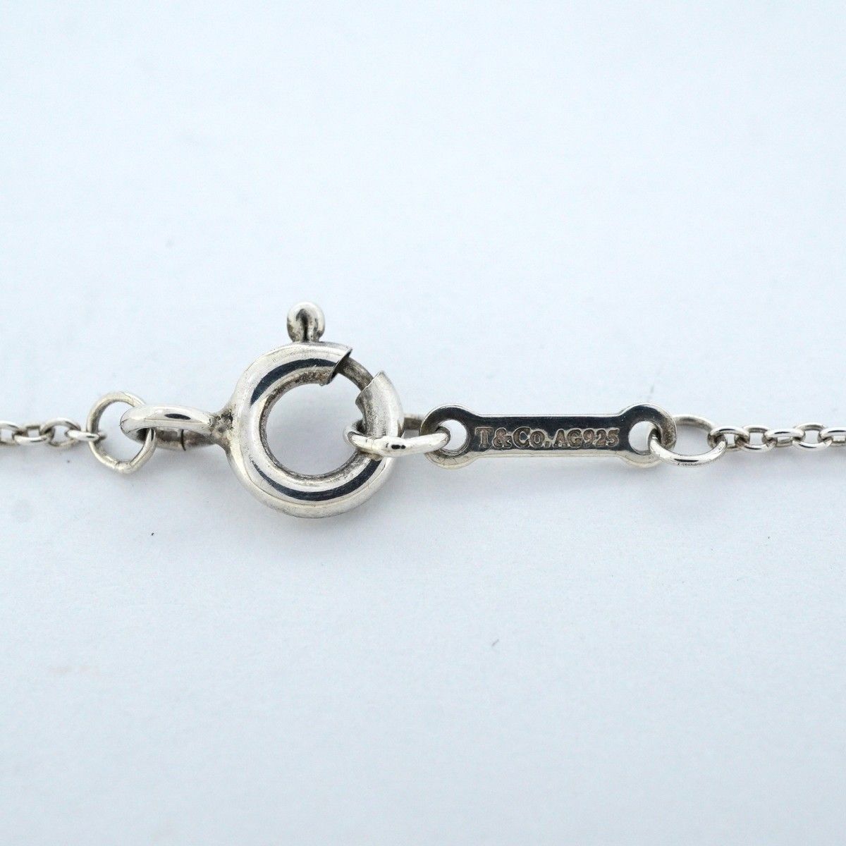 Tiffany & Co Necklace Loving Silver — view 4