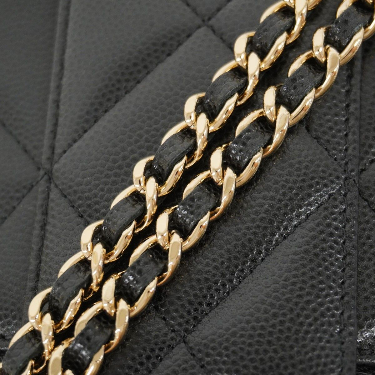 Chanel Vanity Bag Quilted Caviar Leather Black Champagne Gold — view 8