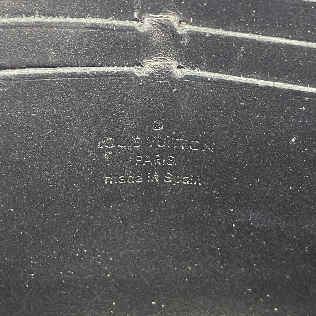 Louis Vuitton Wallet Suhali Zippy Noir — view 4