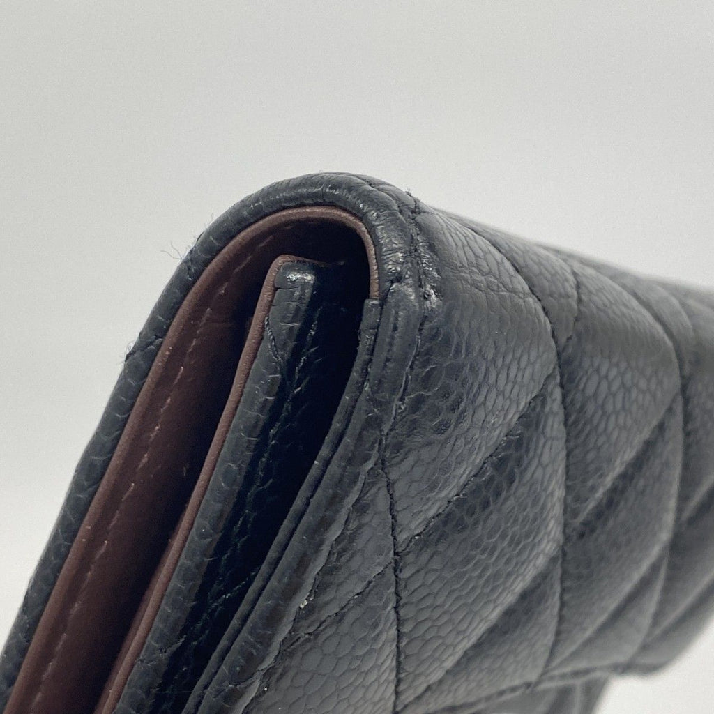 Chanel Wallet Quilted Caviar Leather Black Gold — view 5