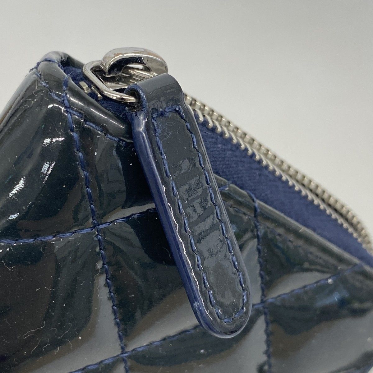 Chanel Coin Case Quilted Patent Leather Navy Silver — view 9