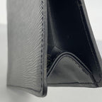 Louis Vuitton Clutch Epi Series Dragonne Noir — view 7