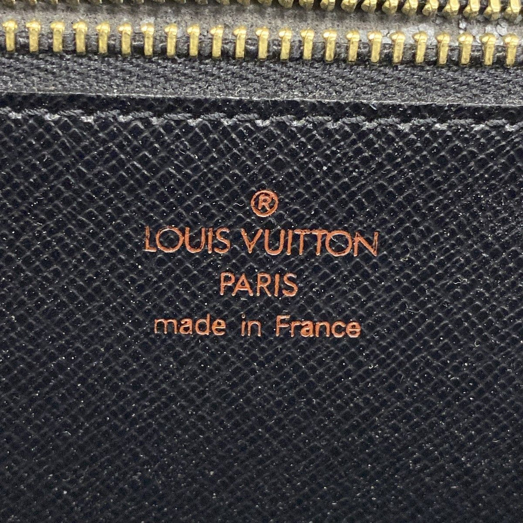 Louis Vuitton Clutch Epi Series Dragonne Noir — view 5