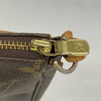 Louis Vuitton Pouch Monogram Pochette Brown — view 8