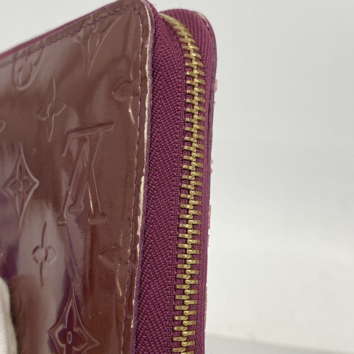 Louis Vuitton Wallet Vernis Zippy Violette — view 5
