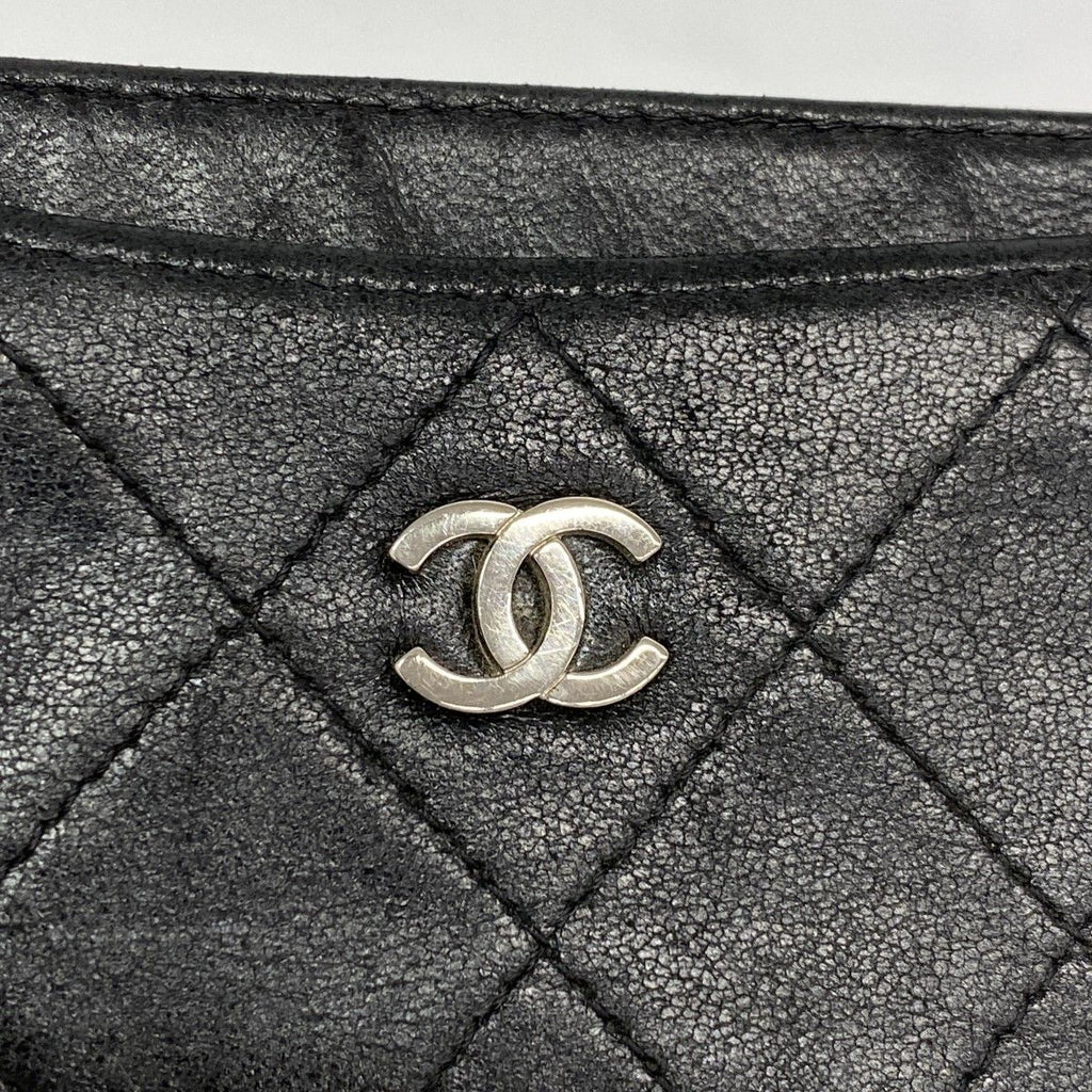 Chanel Card Case Quilted Lambskin Black Silver — view 8