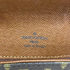 Louis Vuitton Shoulder Bag Monogram Saint Cloud GM Brown — view 5