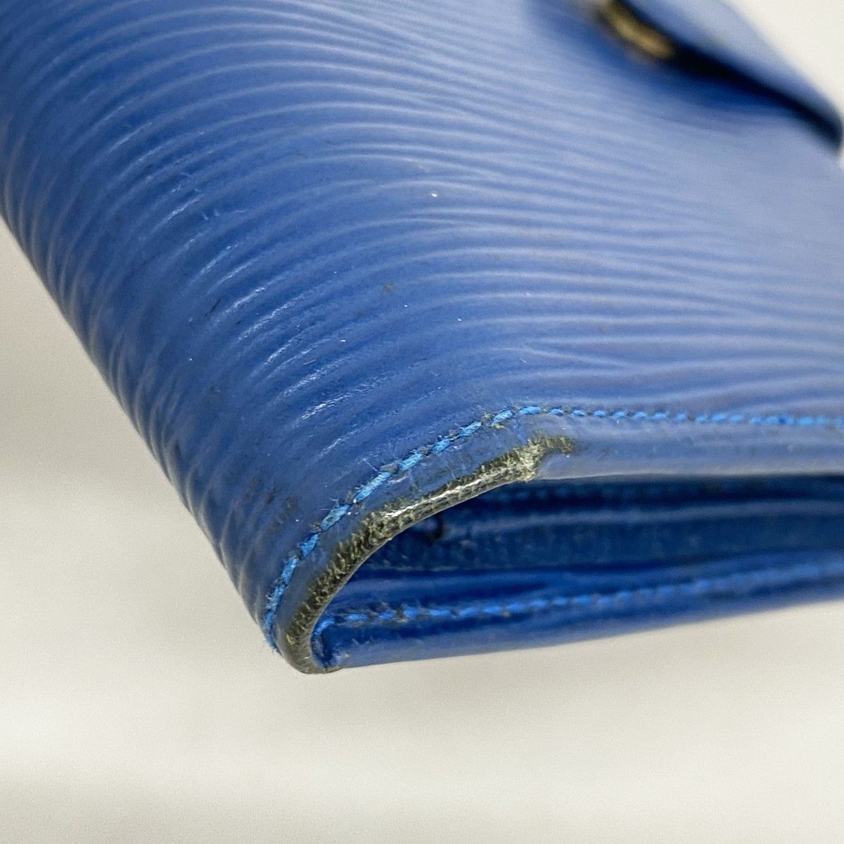 Louis Vuitton Wallet Epi Portobier Compact Toledo Blue — view 5