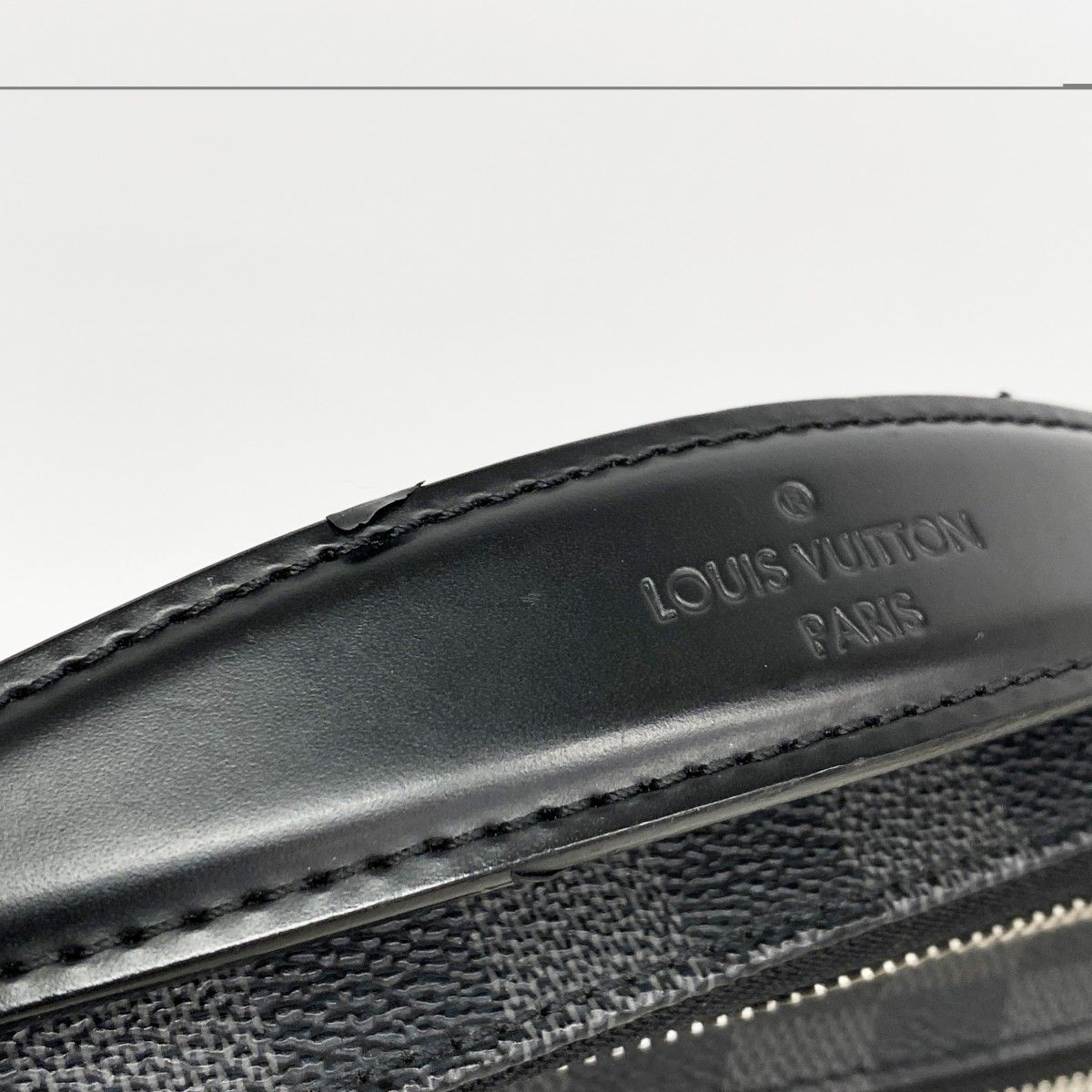 Louis Vuitton Belt Bag Damier Graphite Ambler Black — view 7