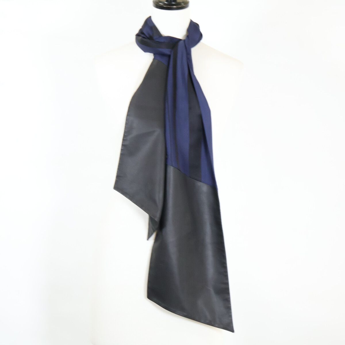 Hermes Maxi Twill Lambskin Leather Switch Scarf — view 6