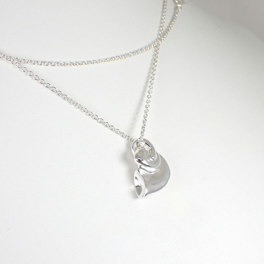 Tiffany & Co 925 Vintage Shell Pendant — view 2