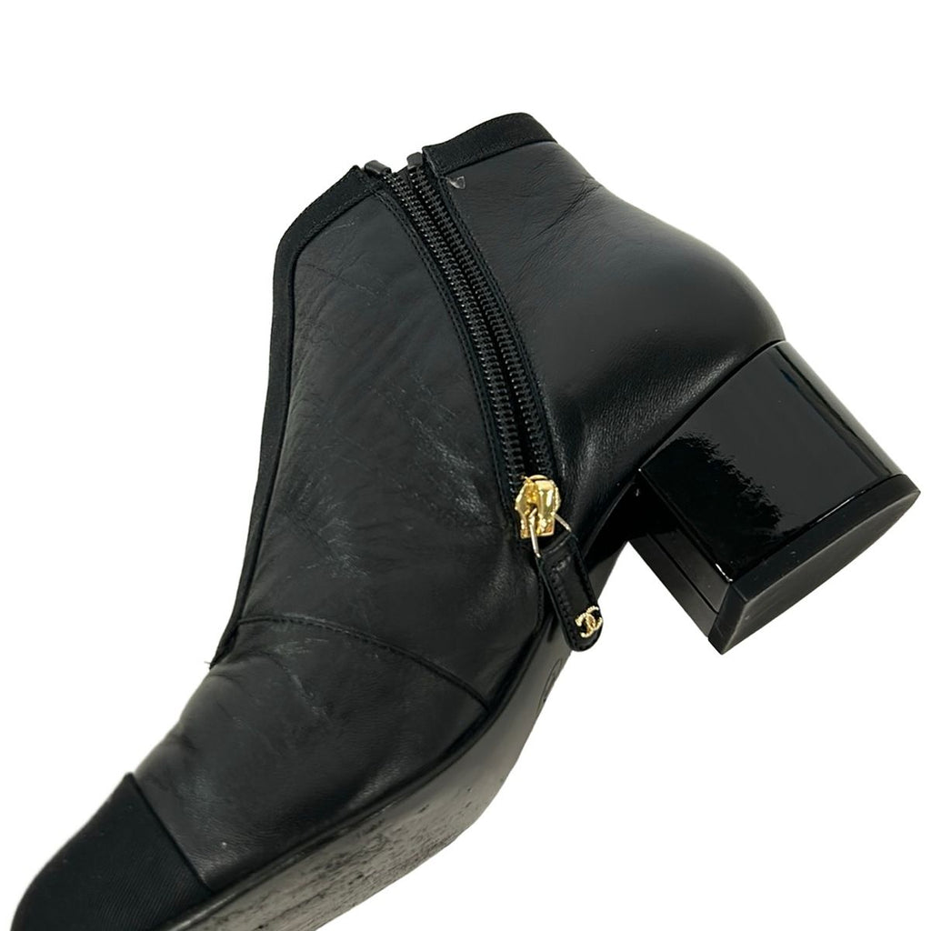 Chanel Short Boots 35 C Black Faux Pearl Leather — view 8